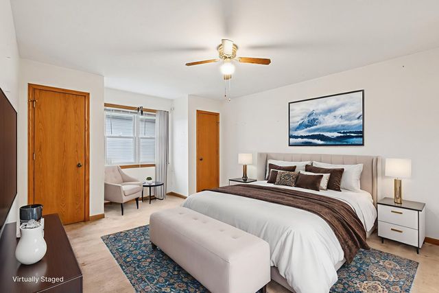 915 Beaver Pond Drive, Marengo, IL 60152