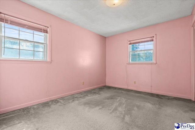 218 Davis St, Darlington, SC 29532