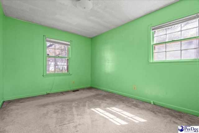 218 Davis St, Darlington, SC 29532