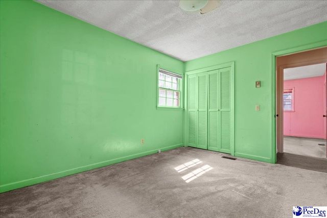 218 Davis St, Darlington, SC 29532