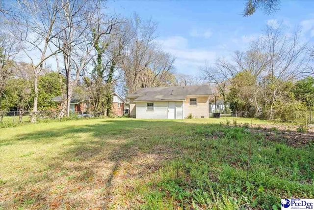 218 Davis St, Darlington, SC 29532