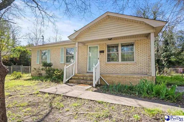 218 Davis St, Darlington, SC 29532