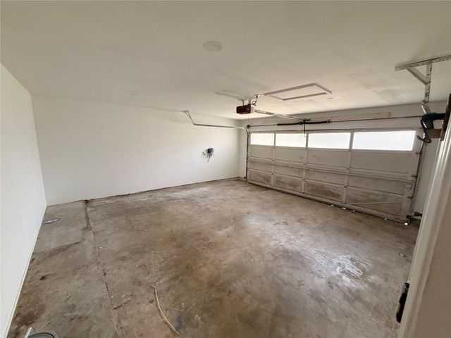 3227 Glade Springs Drive, Houston, TX 77339