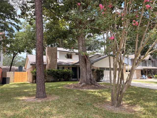 3227 Glade Springs Drive, Houston, TX 77339