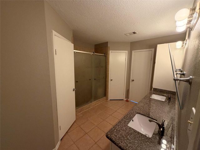 3227 Glade Springs Drive, Houston, TX 77339