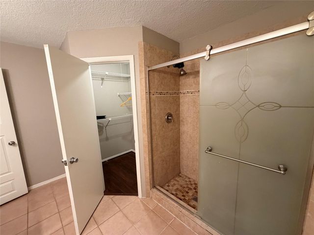 3227 Glade Springs Drive, Houston, TX 77339
