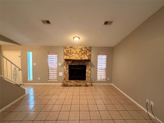 3227 Glade Springs Drive, Houston, TX 77339