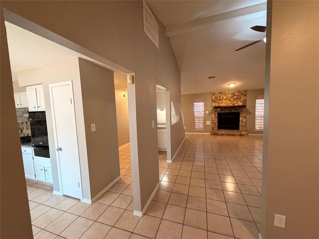 3227 Glade Springs Drive, Houston, TX 77339