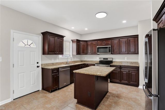 1212 Hatton ST, Norfolk, VA 23523