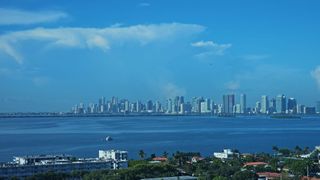 1881 79th St Cswy Causeway, Miami Beach, FL 33141