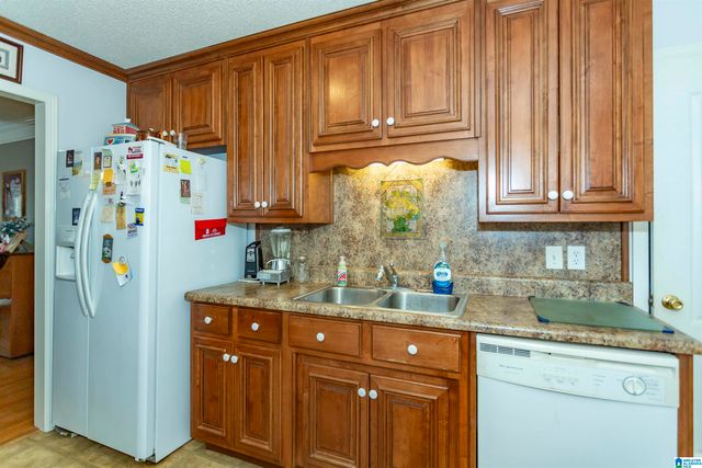 178 S HILLCREST ROAD, Odenville, AL 35120