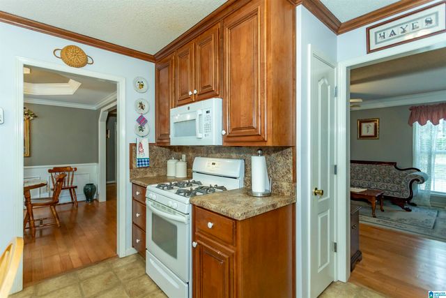 178 S HILLCREST ROAD, Odenville, AL 35120