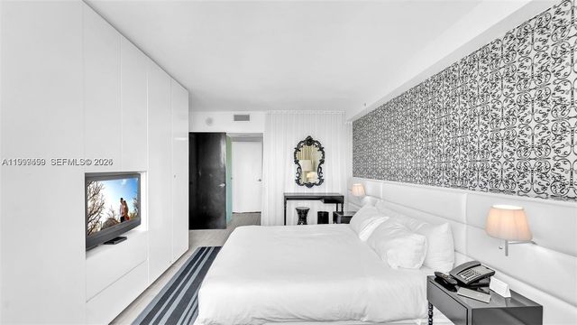 1100 W Ave 409 409, Miami Beach, FL 33139