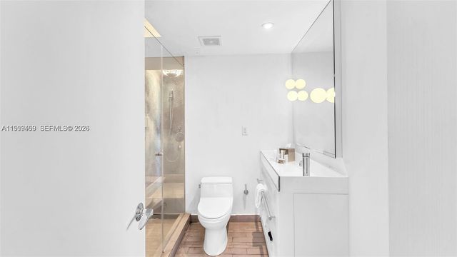 1100 W Ave 409 409, Miami Beach, FL 33139