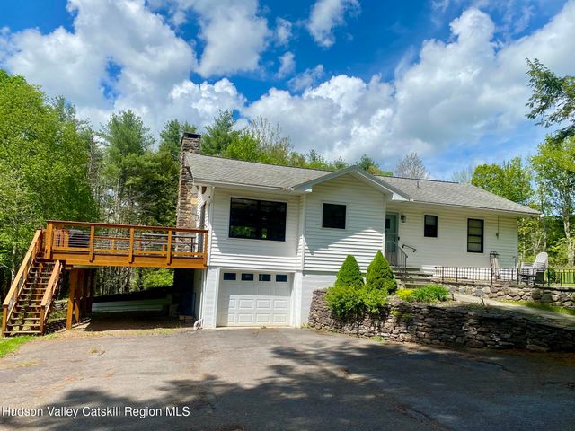 21 Nauvoo Road, Windham, NY 12496