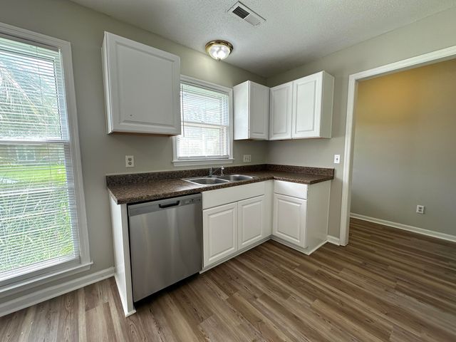 108 Columbia Drive, Ladson, SC 29456