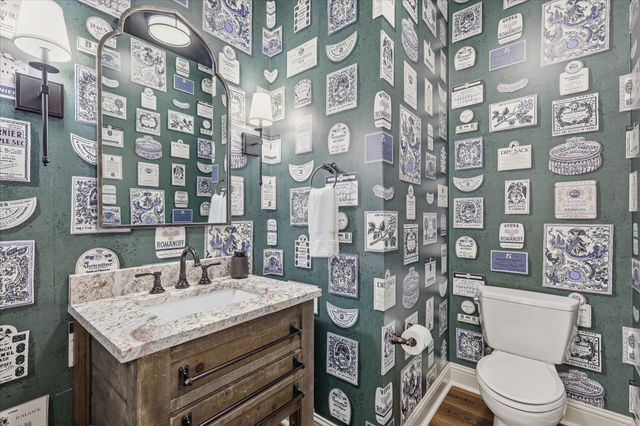 944 Spring Creek Drive, Grapevine, TX 76051