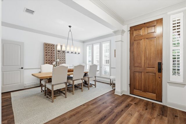 944 Spring Creek Drive, Grapevine, TX 76051