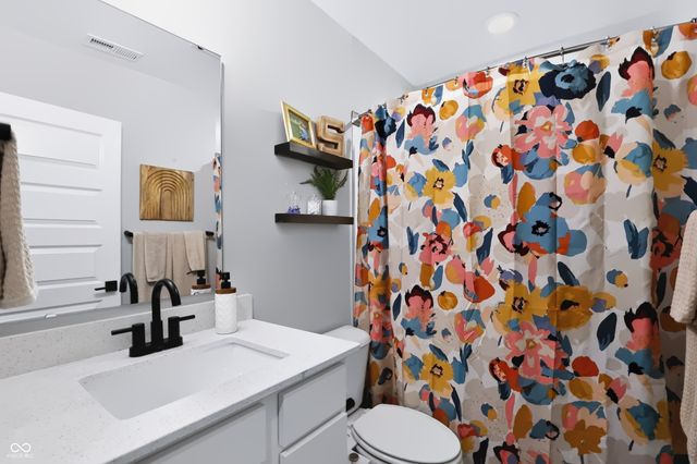 7256 Zanesville, Carmel, IN 46033
