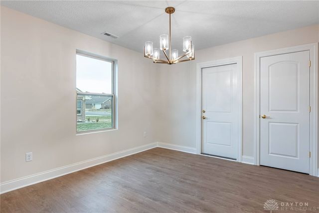 2220 Tandem Drive, Xenia, OH 45385