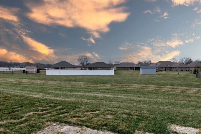 2220 Tandem Drive, Xenia, OH 45385