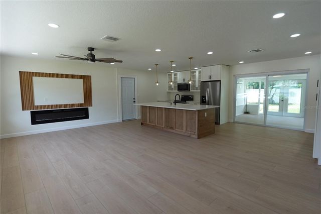 5 S HERCULES AVENUE, Clearwater, FL 33765