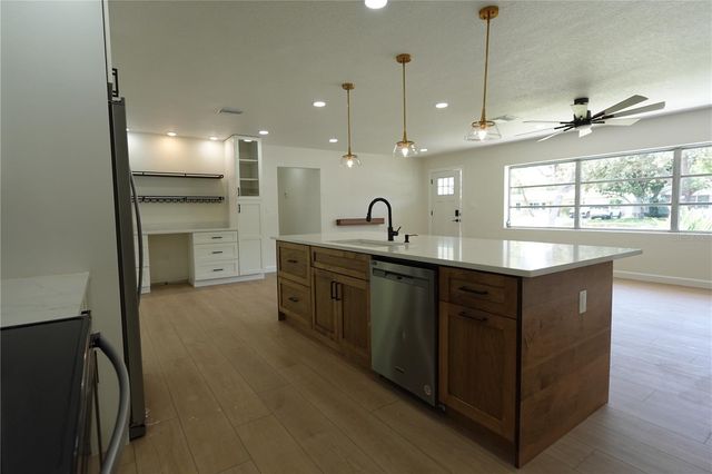 5 S HERCULES AVENUE, Clearwater, FL 33765