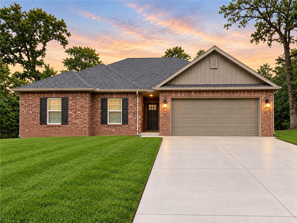 34 Woodbridge Drive, Bella Vista, AR 72714