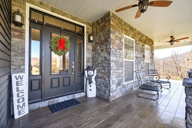 6081 Buck Mountain Rd, Cookeville, TN 38506