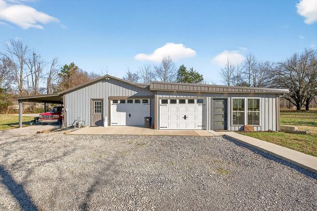 6081 Buck Mountain Rd, Cookeville, TN 38506