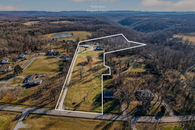 6081 Buck Mountain Rd, Cookeville, TN 38506