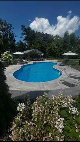 6081 Buck Mountain Rd, Cookeville, TN 38506