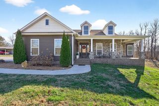 6081 Buck Mountain Rd, Cookeville, TN 38506