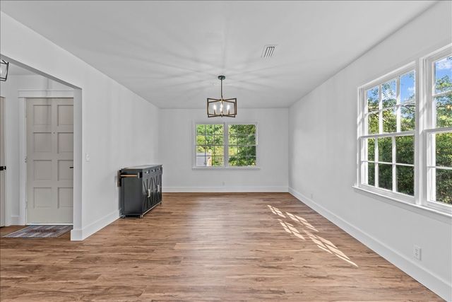 808 S S Ouida St, Enterprise, AL 36330