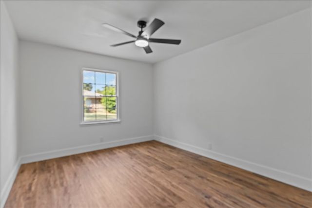 808 S S Ouida St, Enterprise, AL 36330