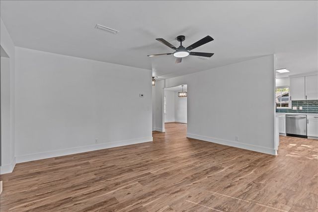 808 S S Ouida St, Enterprise, AL 36330