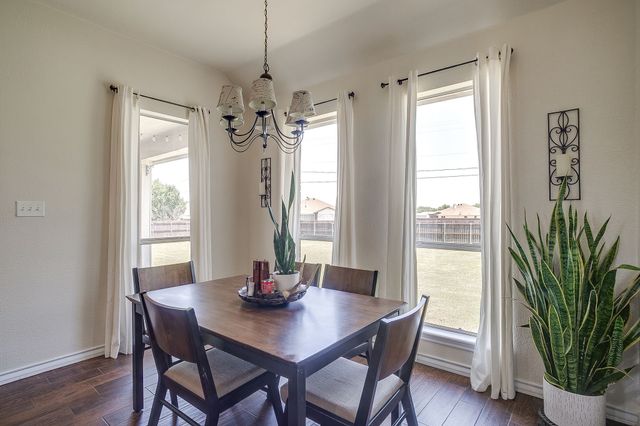 162 Lakeview Drive, Aledo, TX 76008