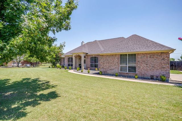 162 Lakeview Drive, Aledo, TX 76008