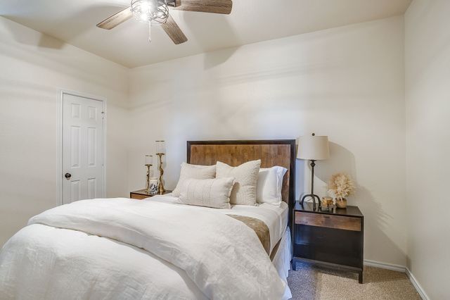 162 Lakeview Drive, Aledo, TX 76008