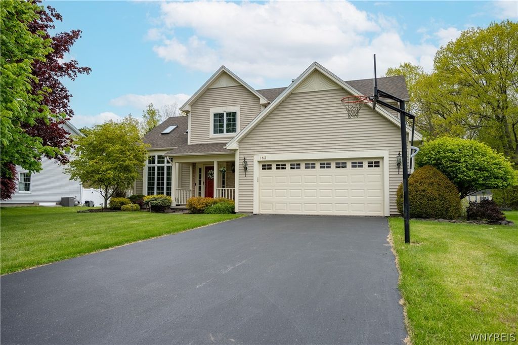 162 Torrey Pine Drive, Greece, NY 14612