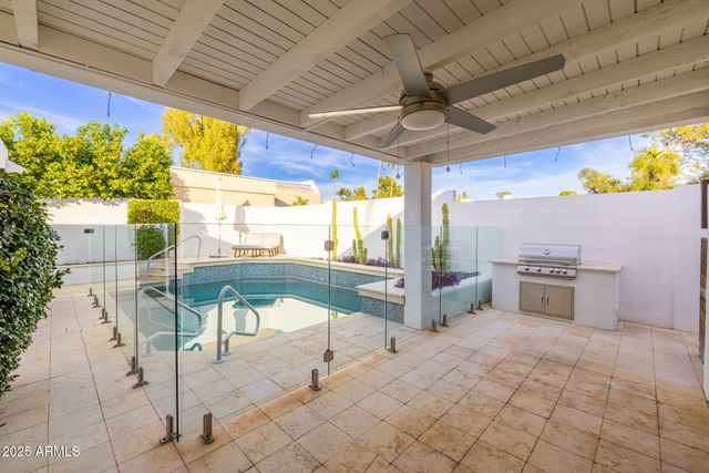 2530 E OREGON Avenue, Phoenix, AZ 85016