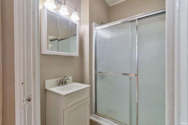 621 9th Street, Tell City, IN 47586