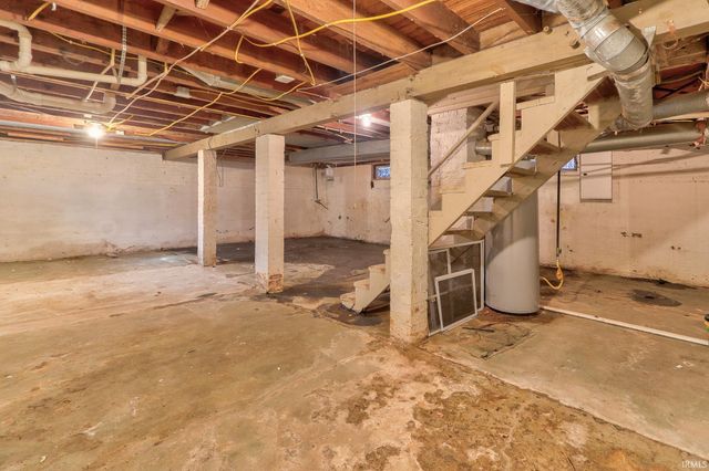 621 9th Street, Tell City, IN 47586