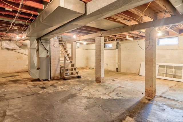 621 9th Street, Tell City, IN 47586