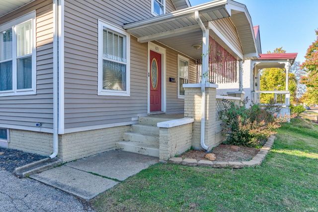 621 9th Street, Tell City, IN 47586