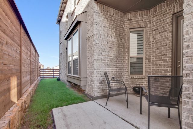 3736 Queen Road, Sherman, TX 75090