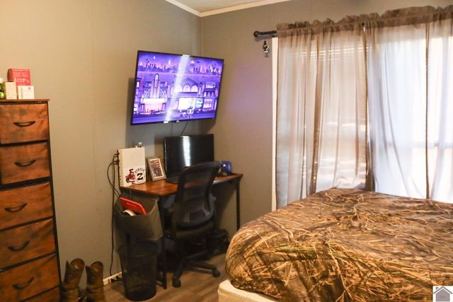 3093 State Route 564, Mayfield, KY 42066