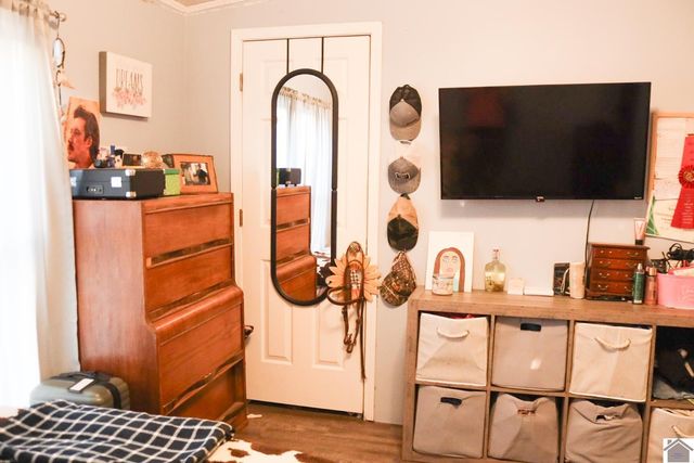 3093 State Route 564, Mayfield, KY 42066