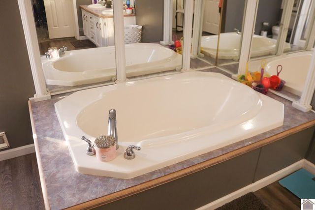 3093 State Route 564, Mayfield, KY 42066