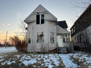 3433 McClellan Street, Detroit, MI 48214